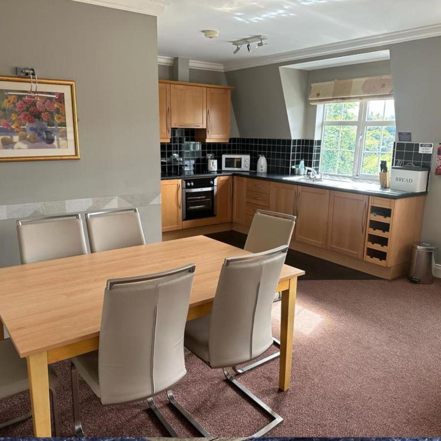 Spacious 2 Bedroom Apartment In Κιλάρνεϊ Εξωτερικό φωτογραφία